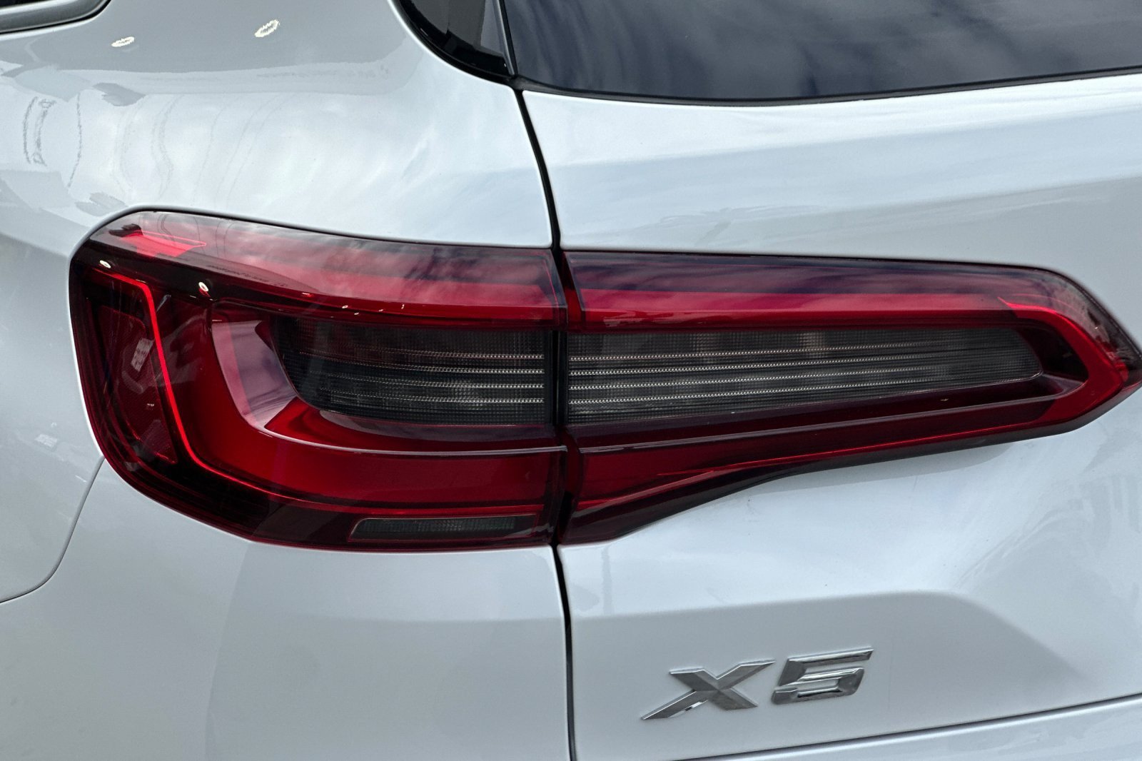 Used 2019 BMW X5 xDrive40i w/ Premium Package 2 AWD/4WD image 27