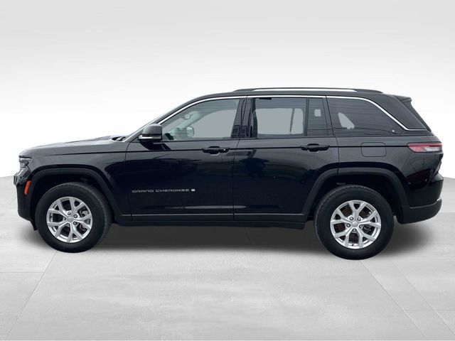 Used 2023 Jeep Grand Cherokee Limited image 4