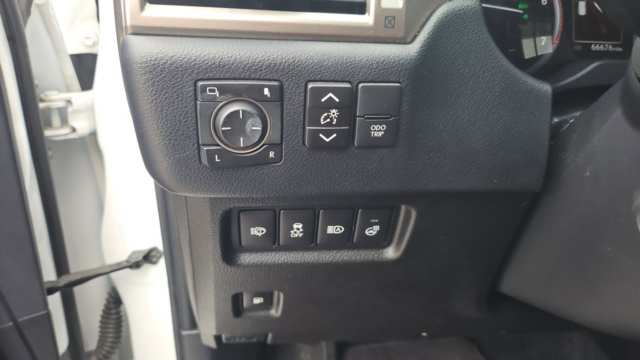 Used 2021 Lexus GX 460 Premium image 14