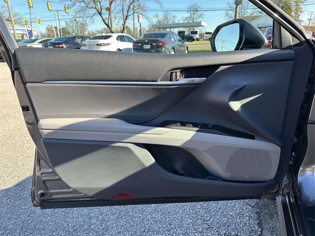Certified 2023 Toyota Camry LE image 18