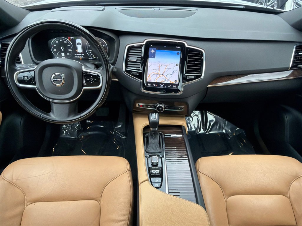 Used 2016 Volvo XC90 T6 Momentum image 21