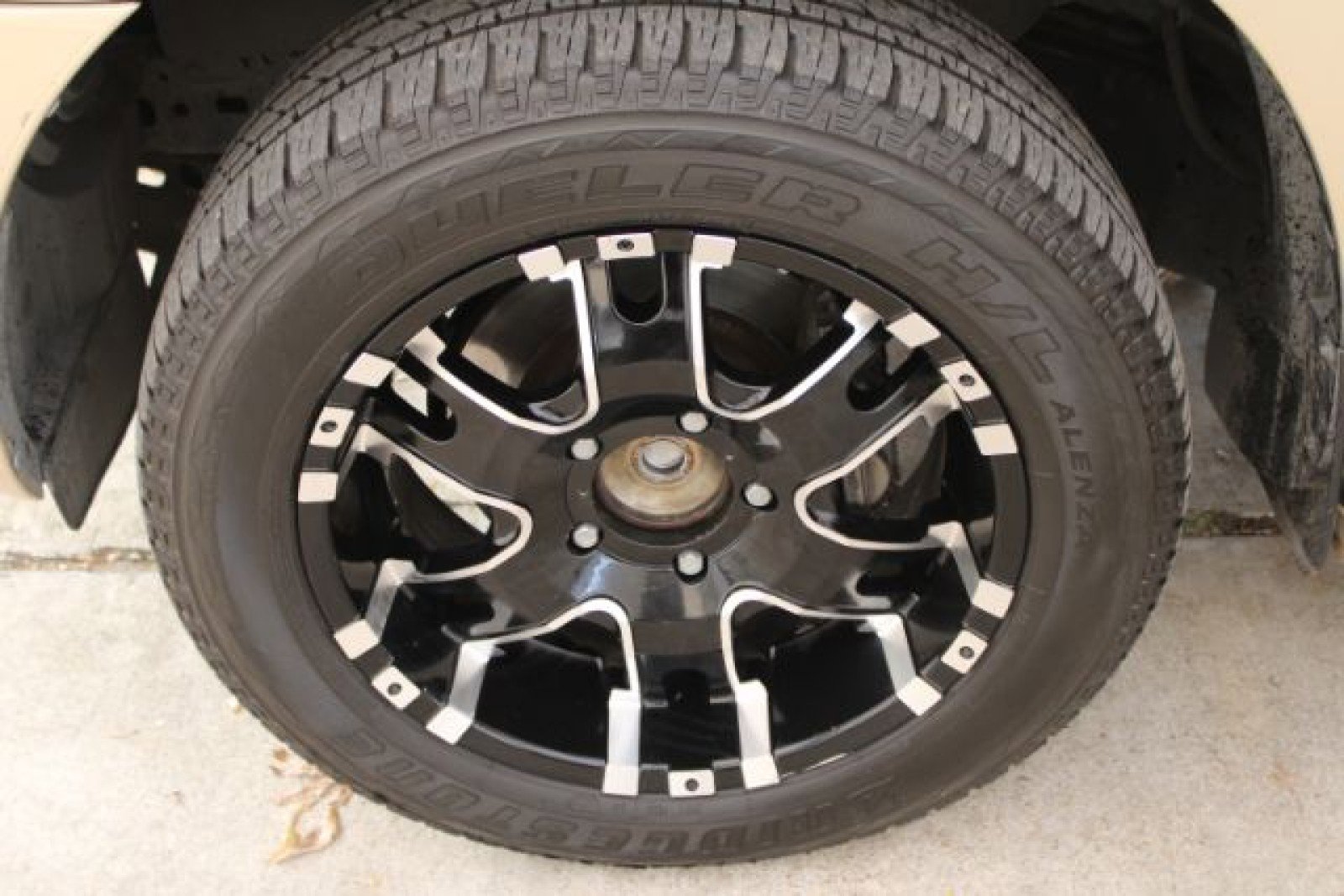 Used 2010 Toyota Sequoia Limited image 26