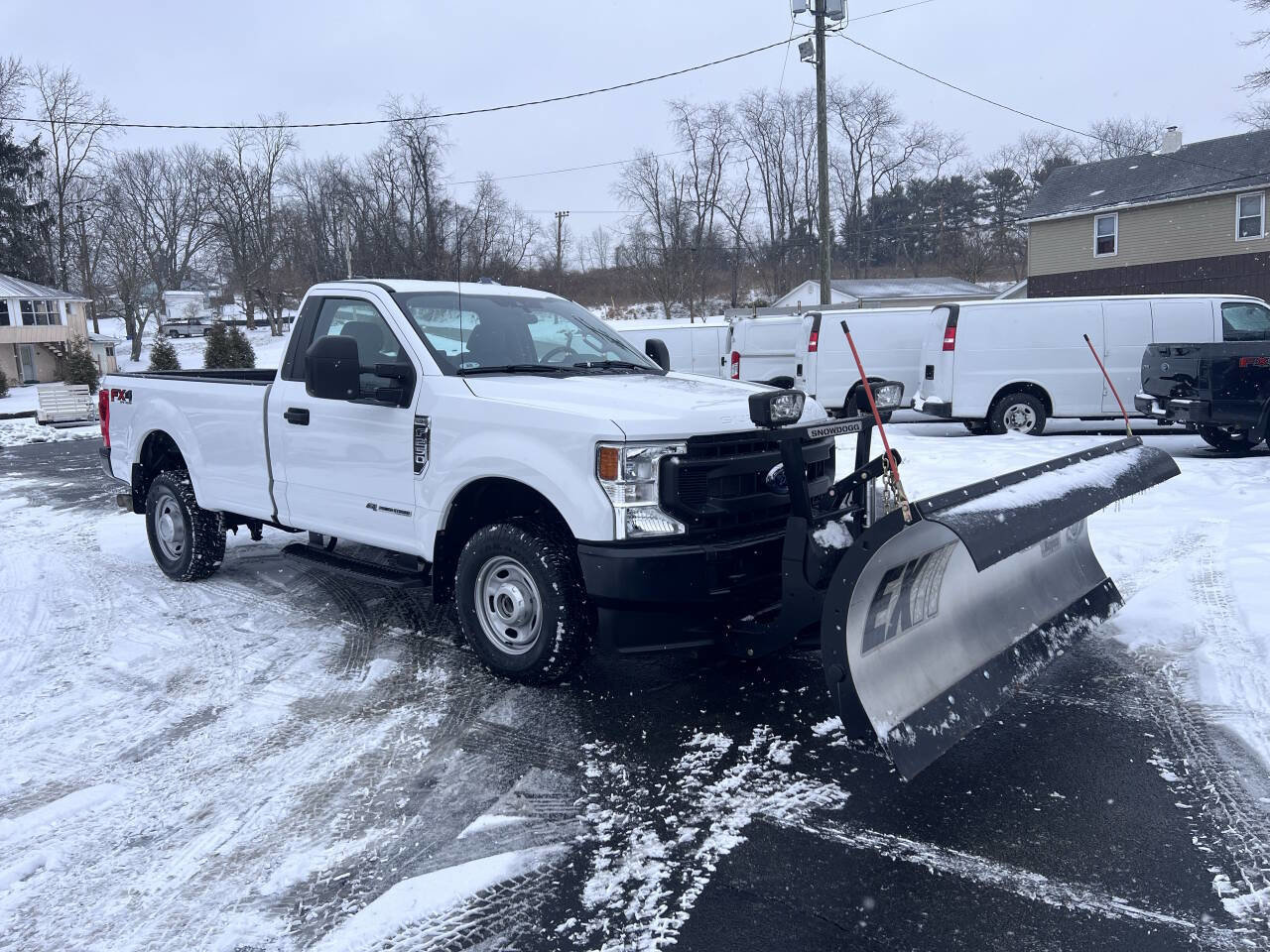 Used 2021 Ford F250 XL image 3
