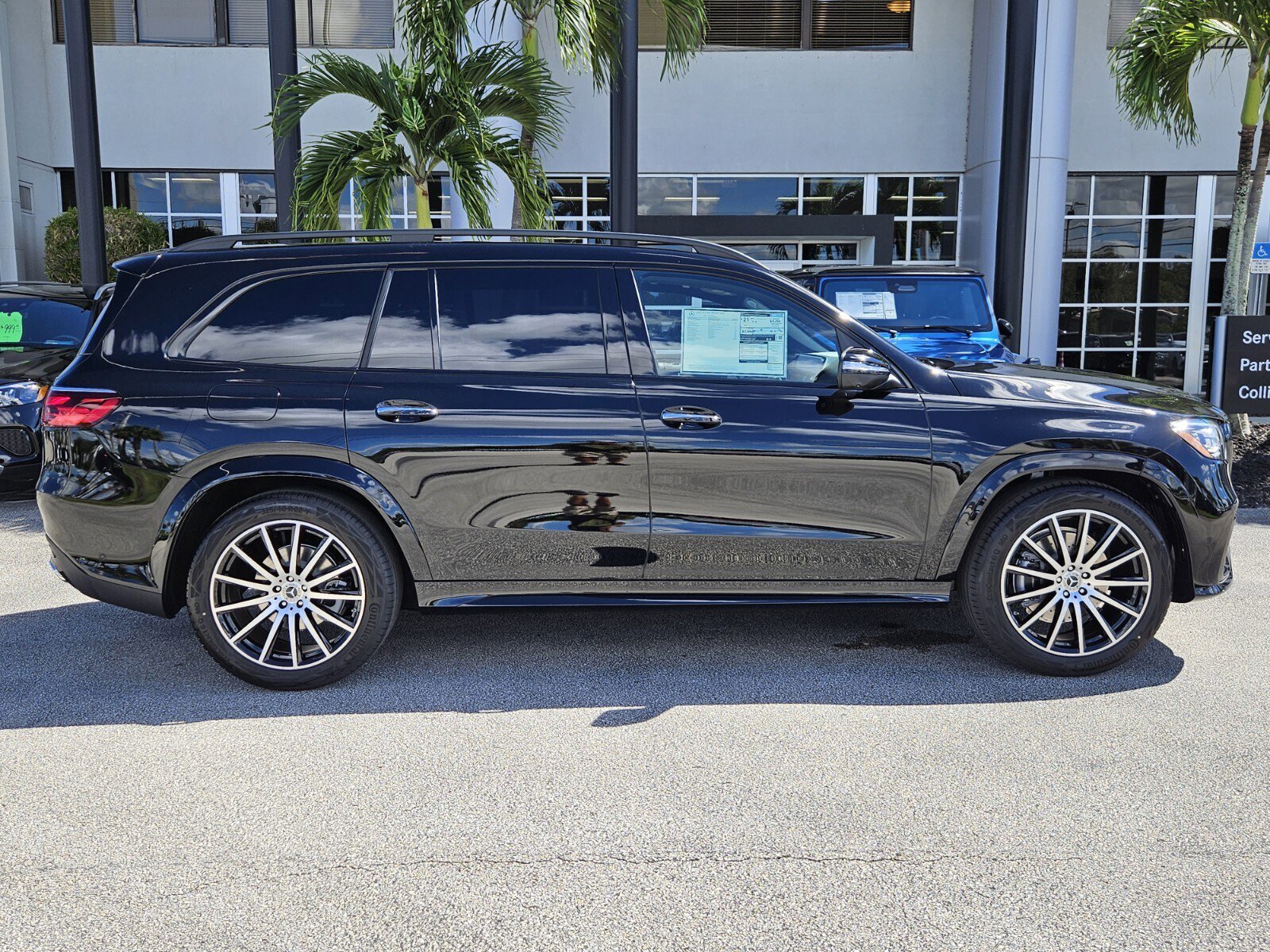 New 2026 Mercedes-Benz GLS 450 4MATIC image 3