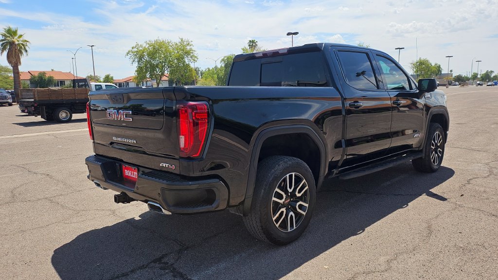 Used 2021 GMC Sierra 1500 AT4 w/ AT4 Premium Package AWD/4WD image 11