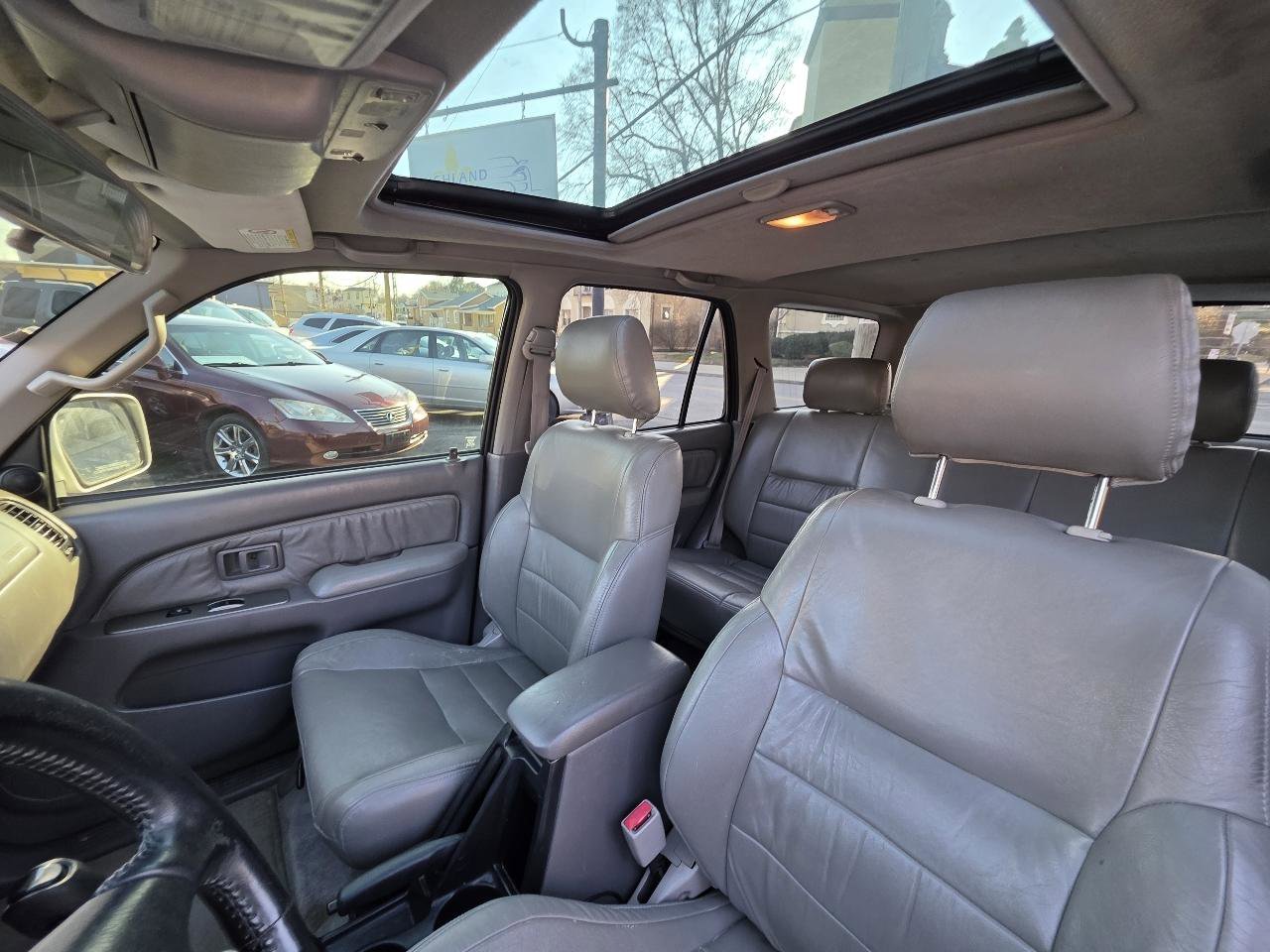 Used 2001 Toyota 4Runner SR5 image 12