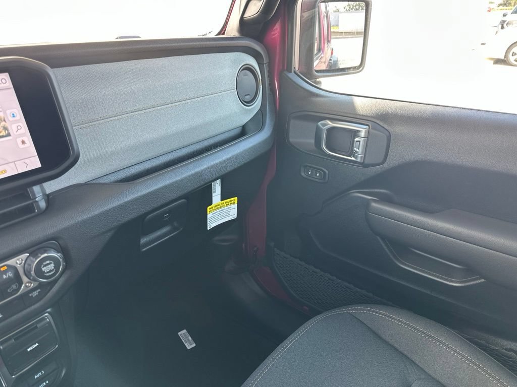 New 2026 Jeep Wrangler Unlimited Sport AWD/4WD image 32