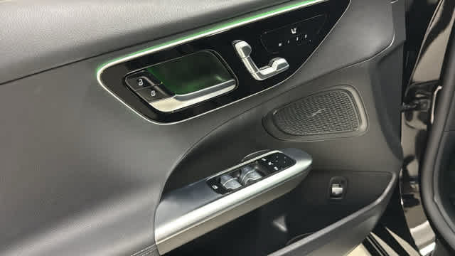 Certified 2026 Mercedes-Benz C 300 4MATIC Sedan image 14