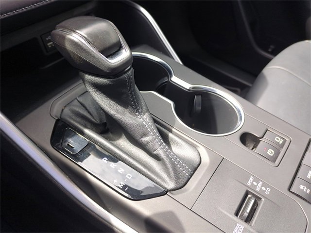 Used 2022 Toyota Highlander XLE image 34