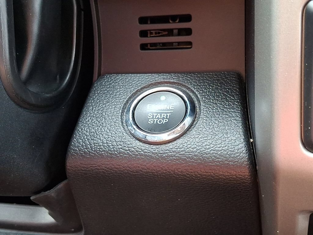 Used 2019 Ford F250 Lariat w/ Lariat Ultimate Package AWD/4WD image 27