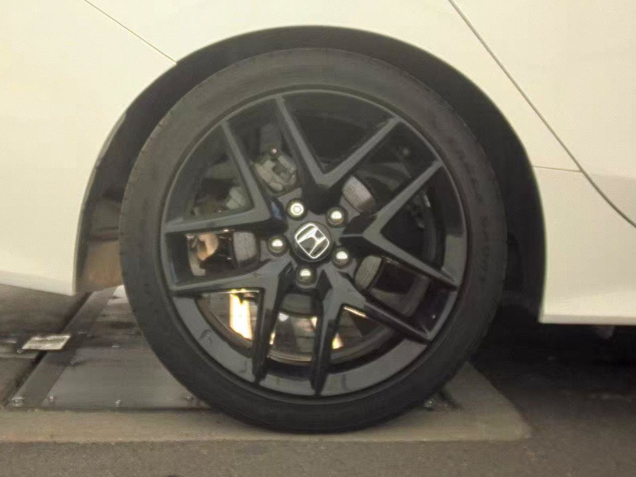 Used 2023 Honda Civic Sport image 7