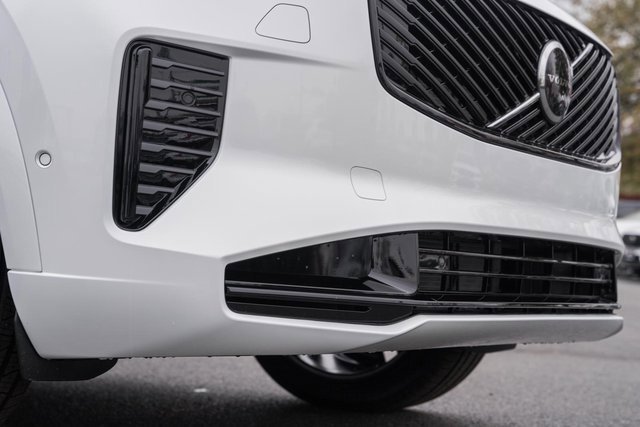 New 2026 Volvo XC90 B6 Ultra w/ Lounge Package image 13