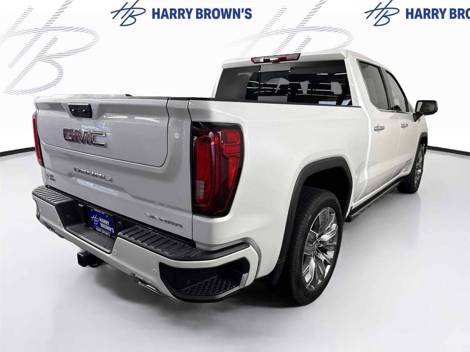 Used 2023 GMC Sierra 1500 Denali w/ Denali Reserve Package AWD/4WD image 33