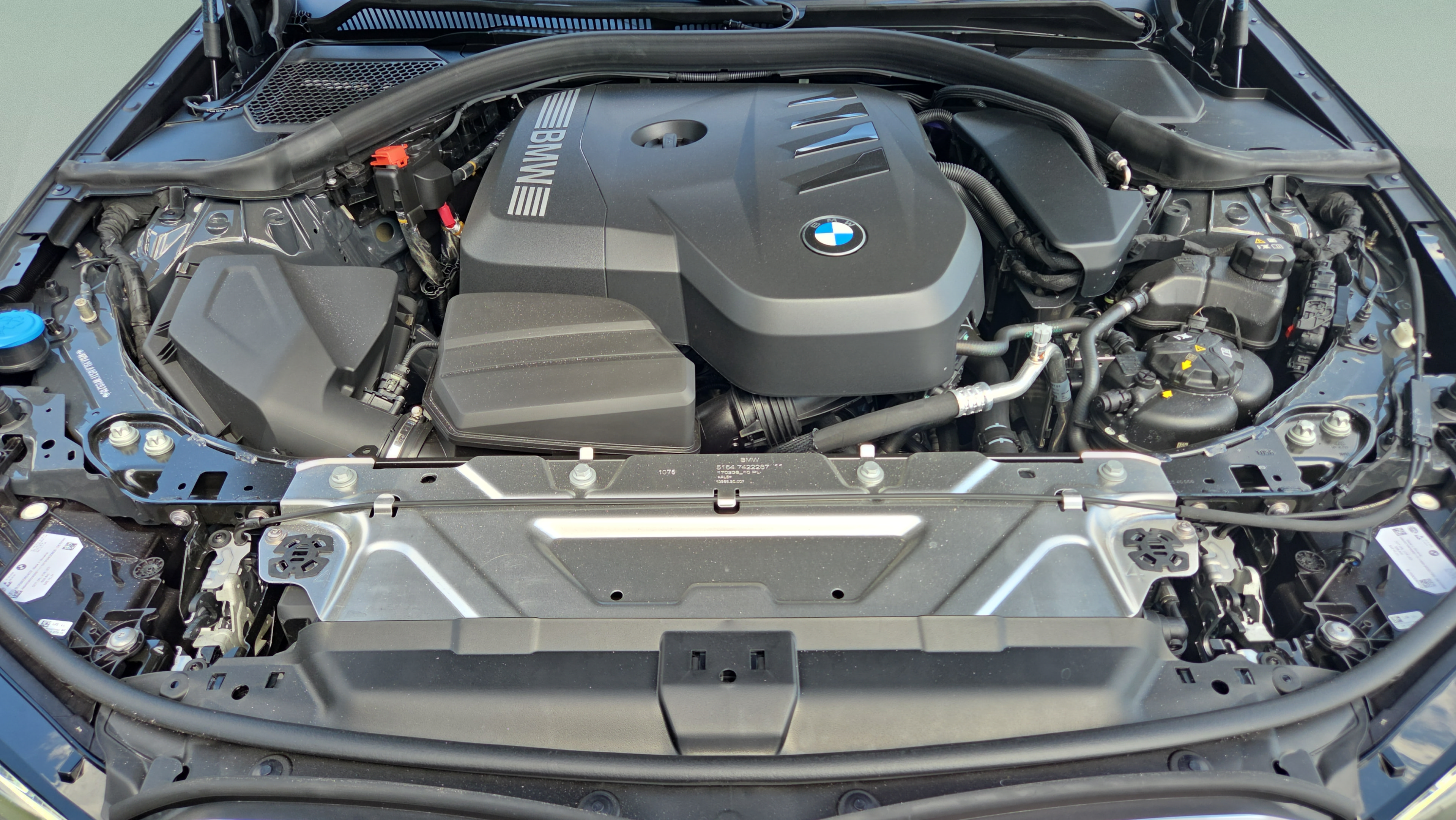 Certified 2026 BMW 330i Sedan w/ M Sport Package RWD image 19