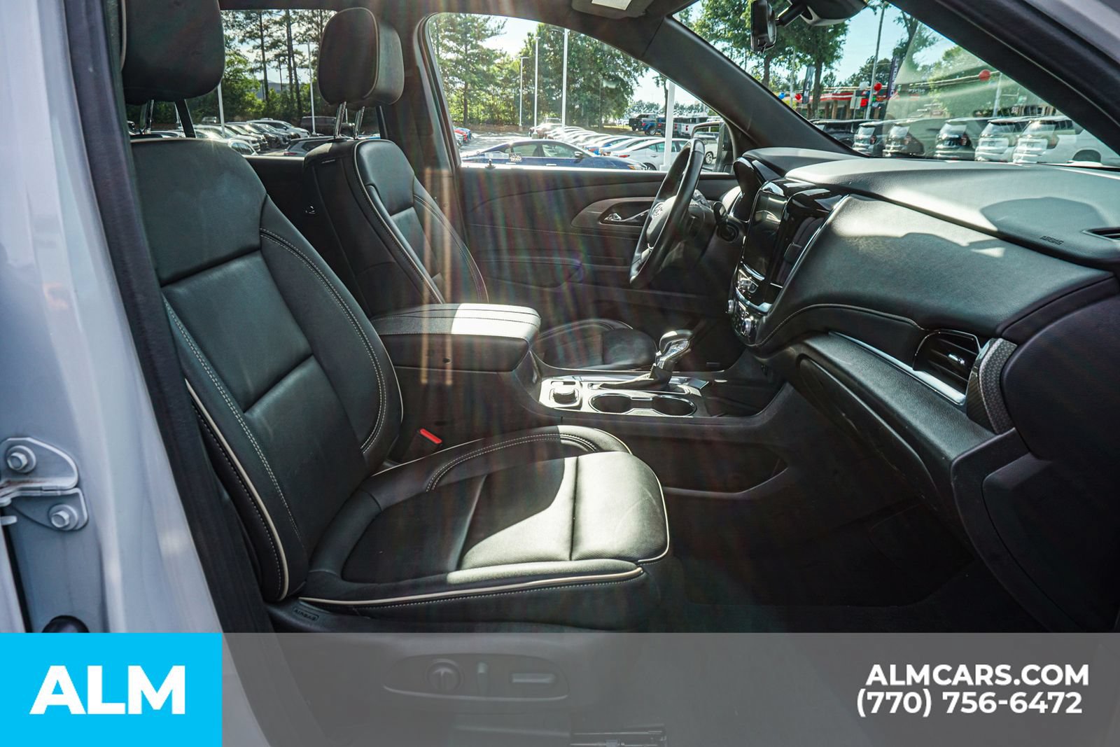 Used 2024 Chevrolet Traverse Premier w/ Redline Edition AWD/4WD image 24
