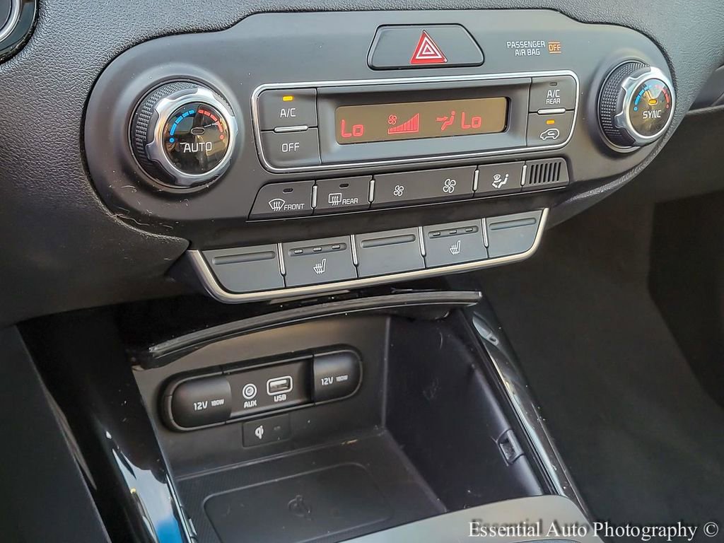 Used 2019 Kia Sorento SX image 24