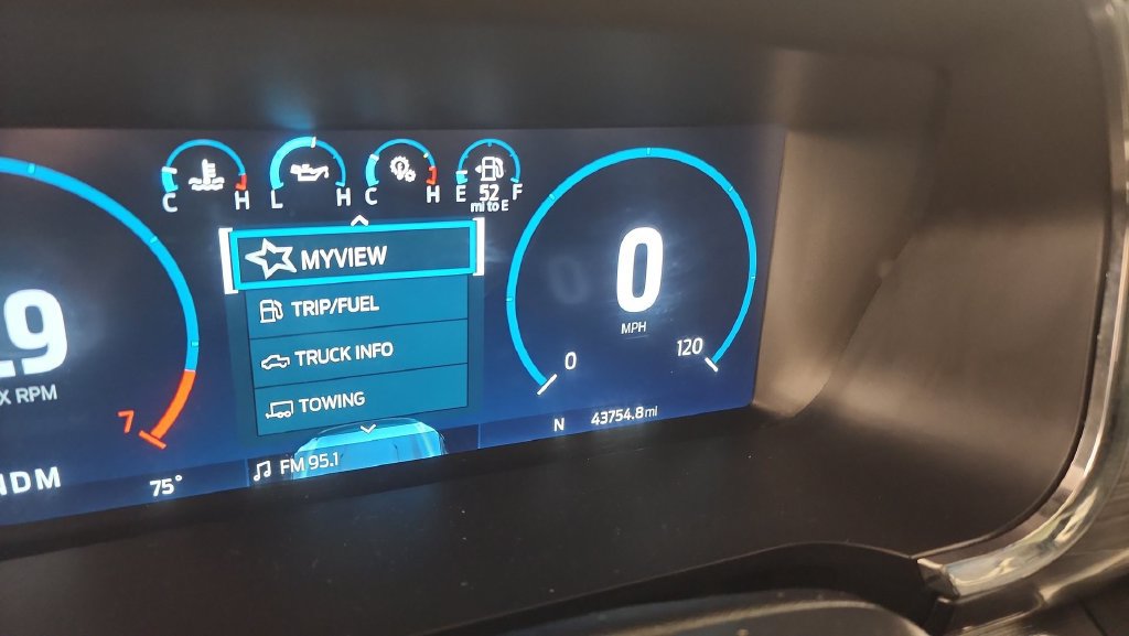 Used 2022 Ford F150 Lariat w/ Equipment Group 502A High AWD/4WD image 11