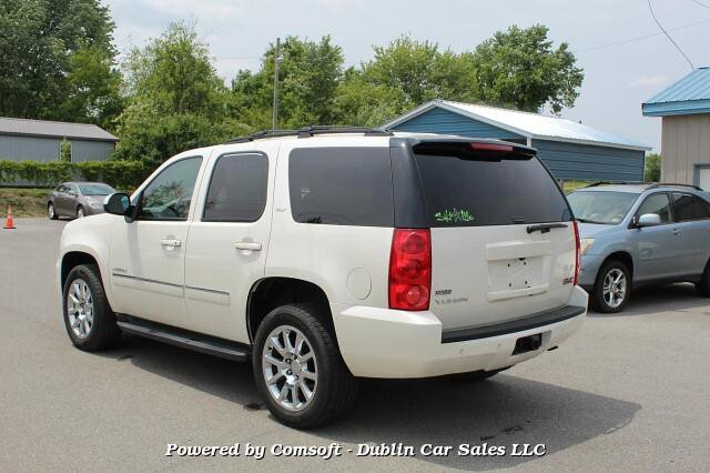 Used 2011 GMC Yukon SLT w/ SLT-2 Equipment Package image 7