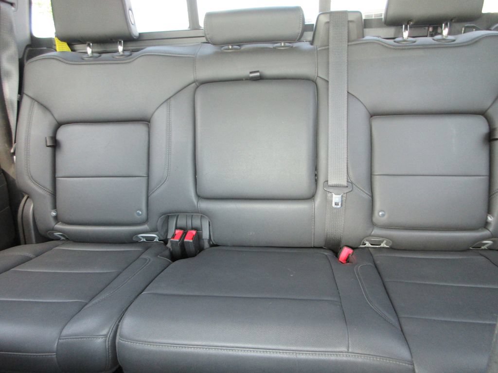 Certified 2022 Chevrolet Silverado 1500 RST AWD/4WD image 23