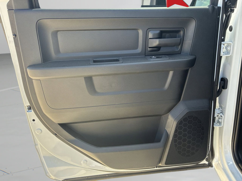 New 2026 RAM 3500 Tradesman AWD/4WD image 29