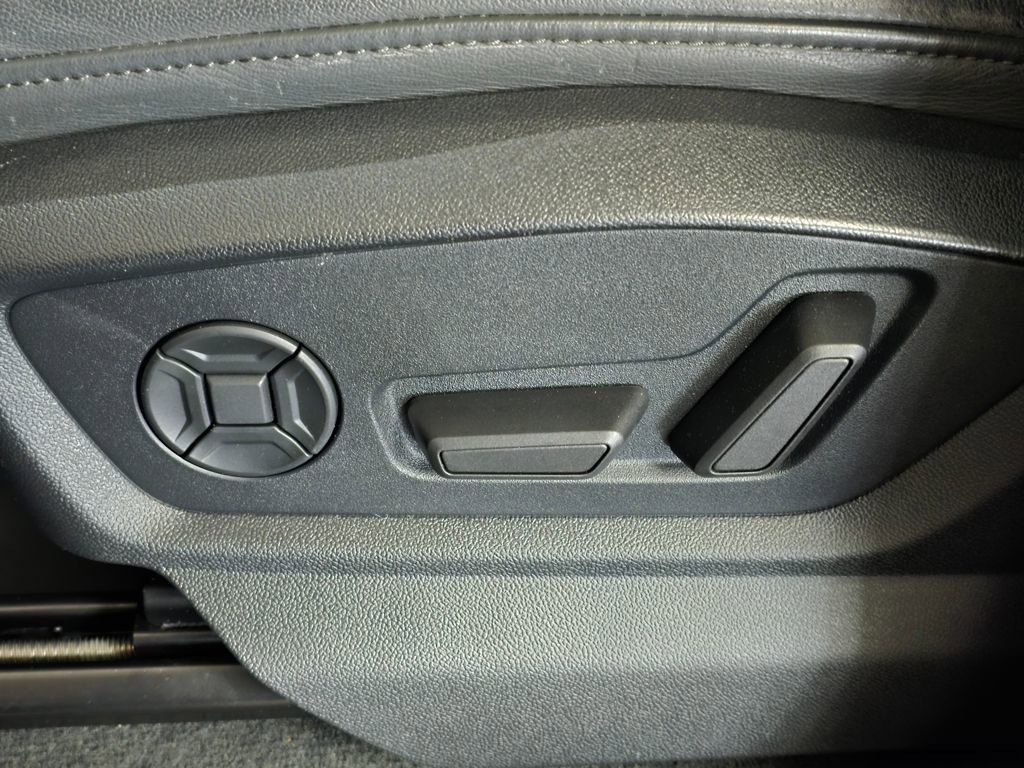 Used 2023 Audi Q7 3.0T Premium Plus w/ Premium Plus Package image 14