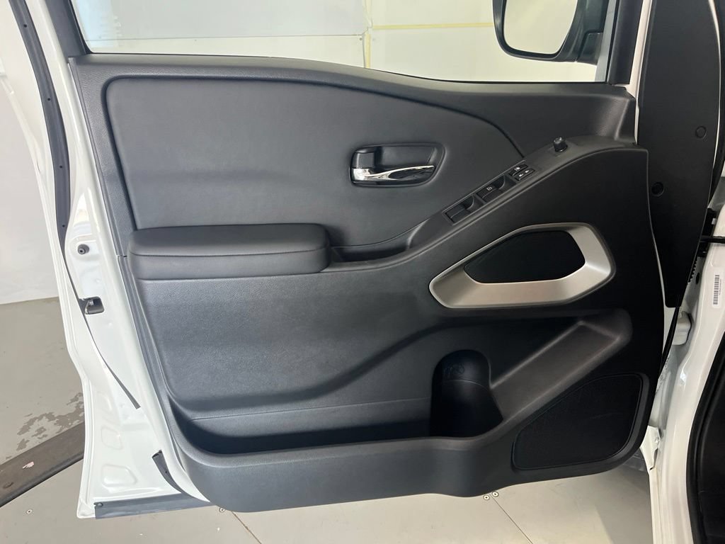 Used 2024 Nissan Frontier SV w/ Technology Package AWD/4WD image 26