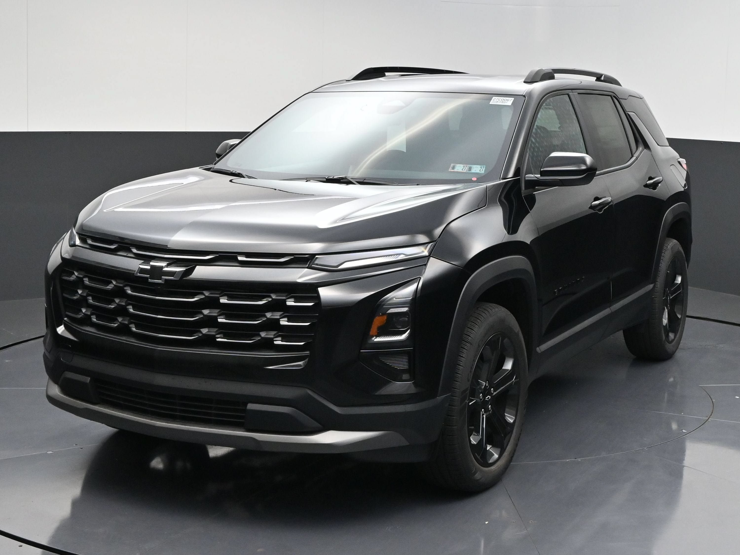 New 2027 Chevrolet Equinox LT w/ Convenience Package II AWD/4WD image 4