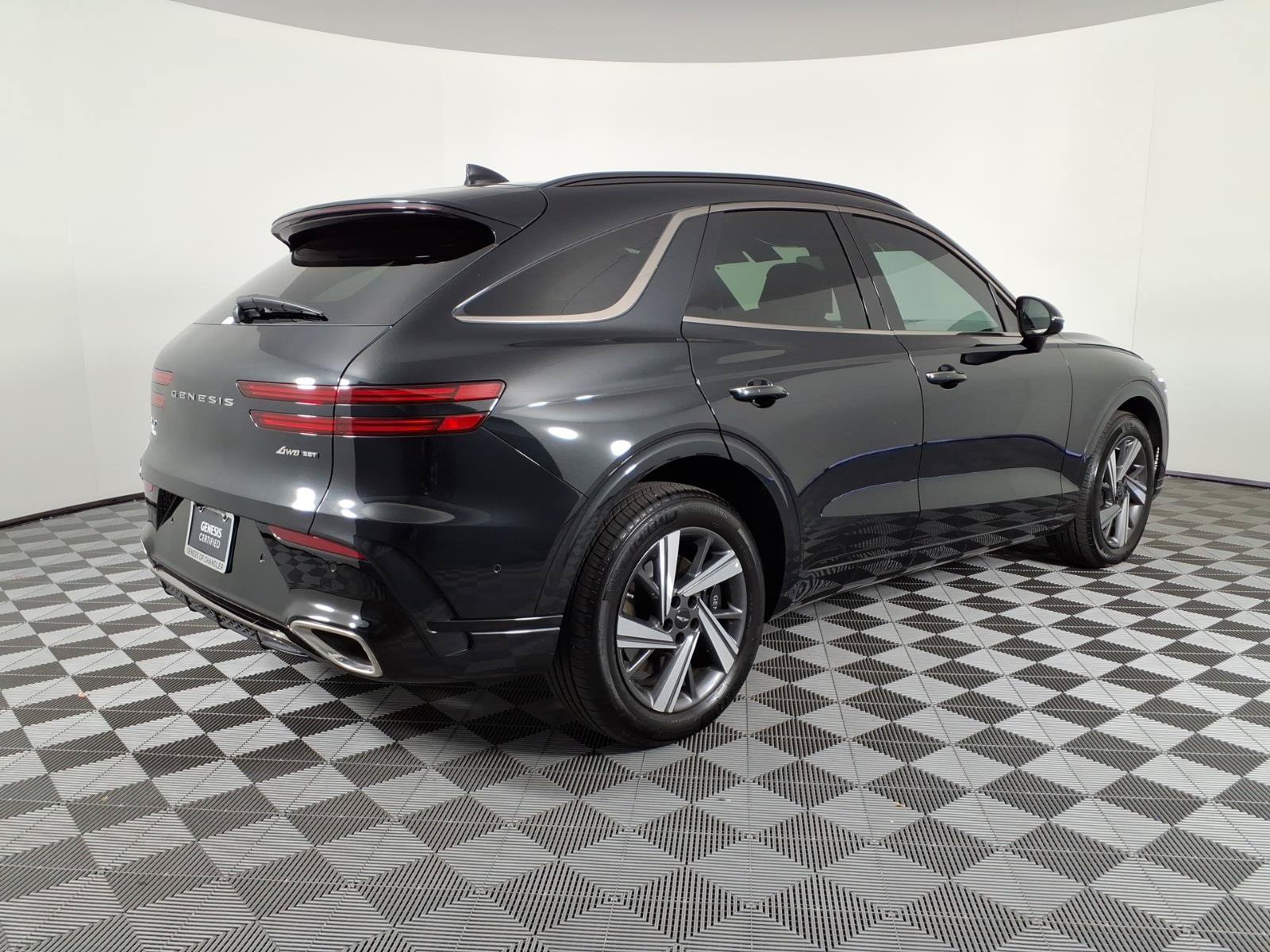 Certified 2026 Genesis GV70 3.5T Sport Advanced AWD/4WD image 5