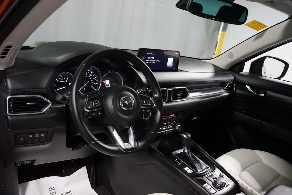 Used 2025 MAZDA CX-5 AWD 2.5 S w/ Preferred Package image 11