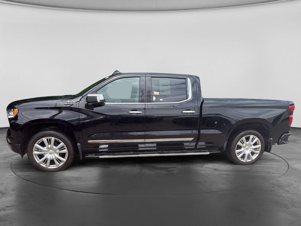 Used 2022 Chevrolet Silverado 1500 High Country w/ High Country Premium Package AWD/4WD image 6