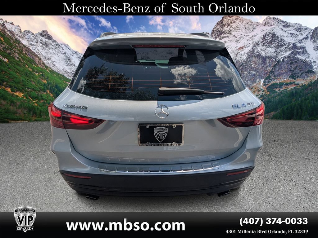 Used 2026 Mercedes-Benz GLA 35 AMG 4MATIC image 18