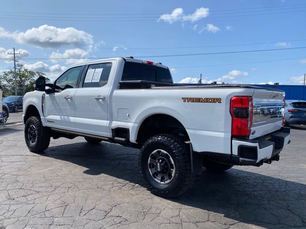 Used 2023 Ford F350 Platinum w/ Tremor Off-Road Package AWD/4WD image 6