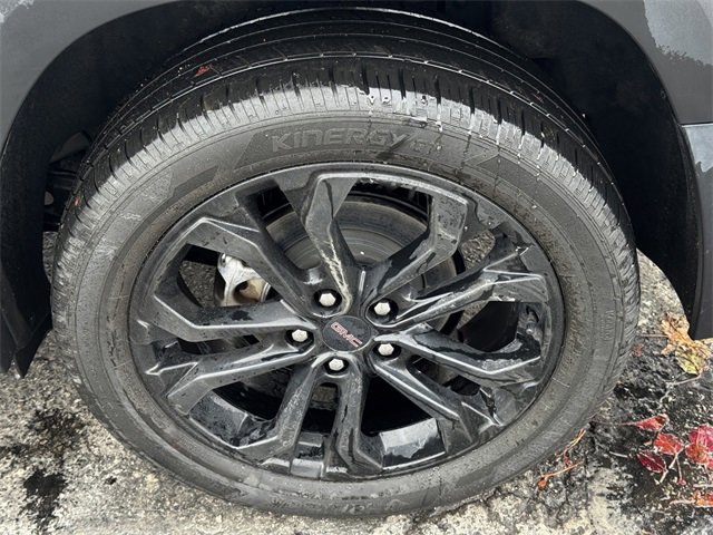 Used 2022 GMC Terrain SLE w/ Driver Convenience Package image 11