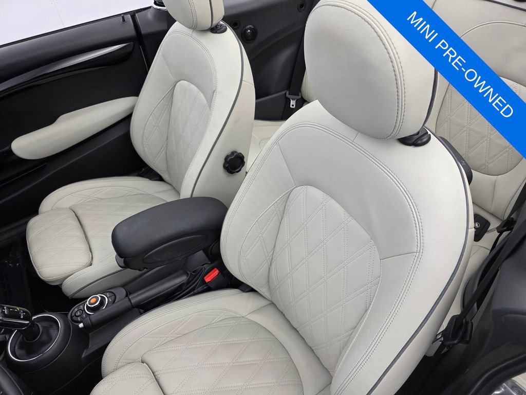 Used 2020 MINI Cooper Convertible image 11