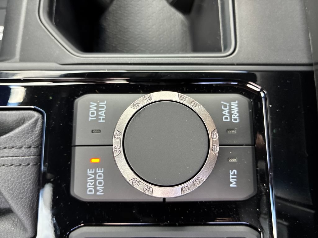 New 2026 Toyota Tundra SR5 AWD/4WD image 37
