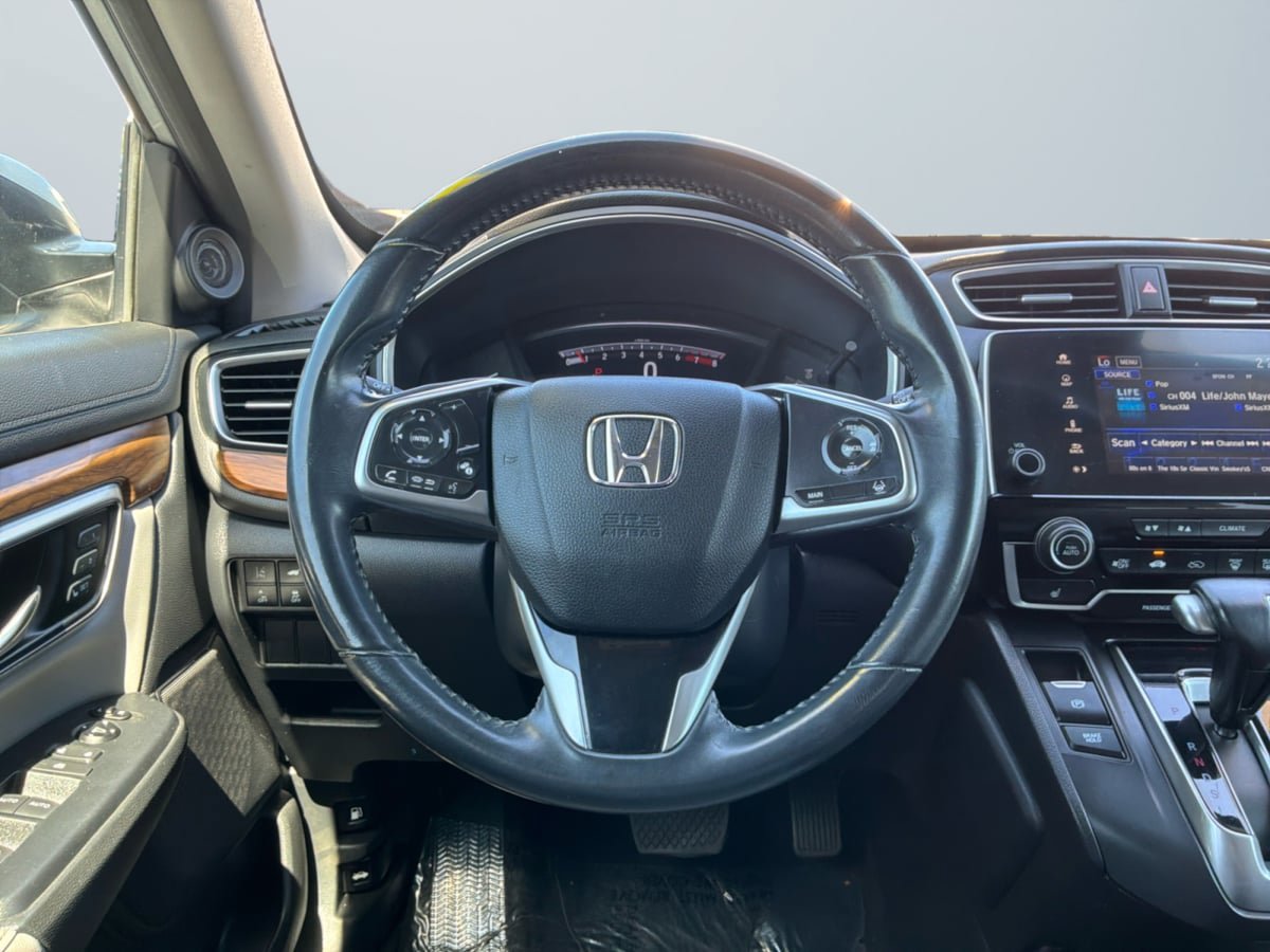 Used 2019 Honda CR-V Touring image 11