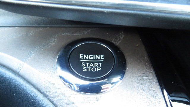 Certified 2022 Ford Explorer Platinum w/ Equipment Group 601A image 21