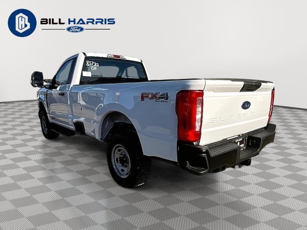New 2026 Ford F250 XL w/ FX4 Off-Road Package image 8