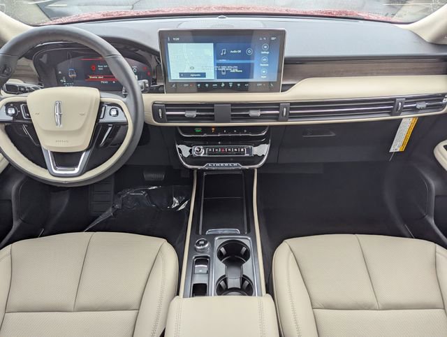 New 2026 Lincoln Corsair Reserve image 12