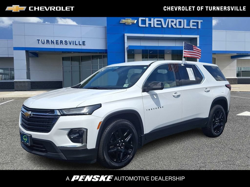 Certified 2023 Chevrolet Traverse LS FWD video 1