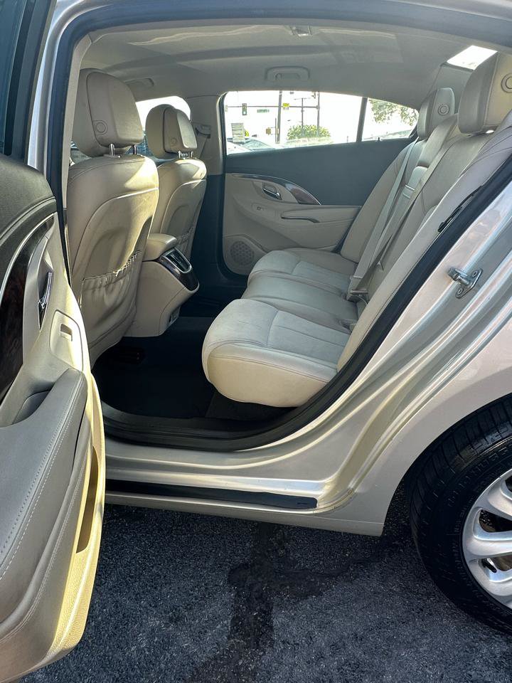 Used 2014 Buick LaCrosse FWD image 16