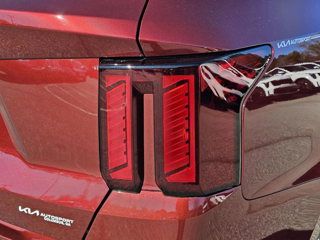 Certified 2024 Kia Sorento S w/ Panoramic Sunroof Package image 9