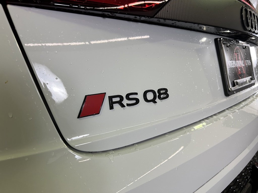 New 2026 Audi RS Q8 performance image 13
