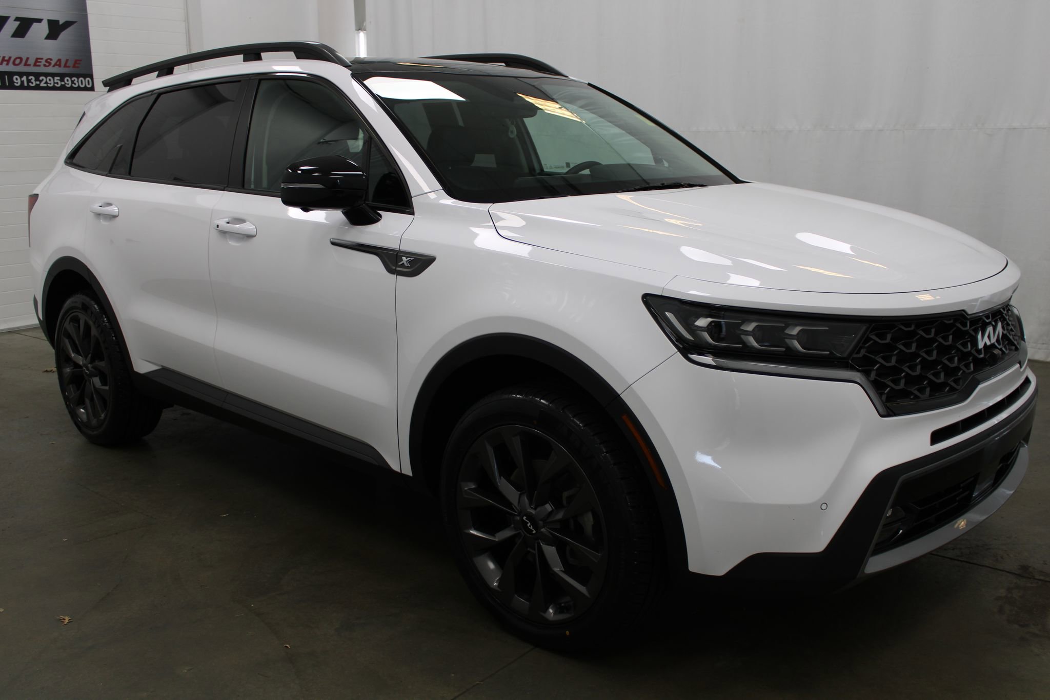 Used 2023 Kia Sorento SX Prestige AWD/4WD image 4