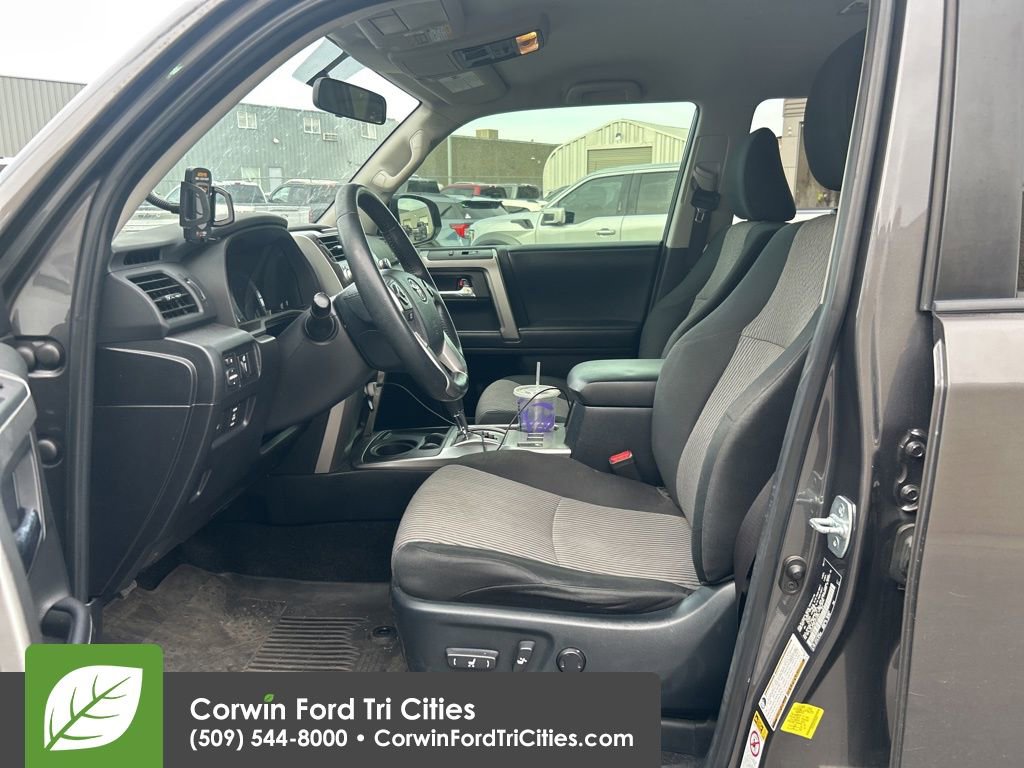 Used 2018 Toyota 4Runner SR5 image 10