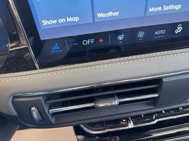 Used 2025 Lincoln Corsair Reserve w/ Equipment Group 202A image 24