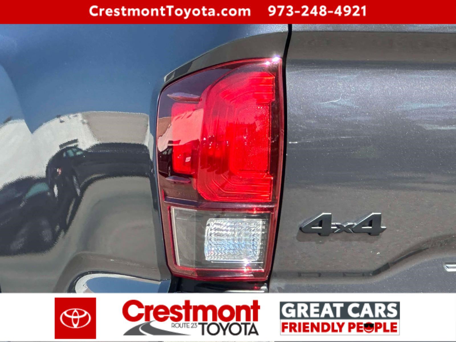 Certified 2023 Toyota Tacoma SR5 AWD/4WD image 8
