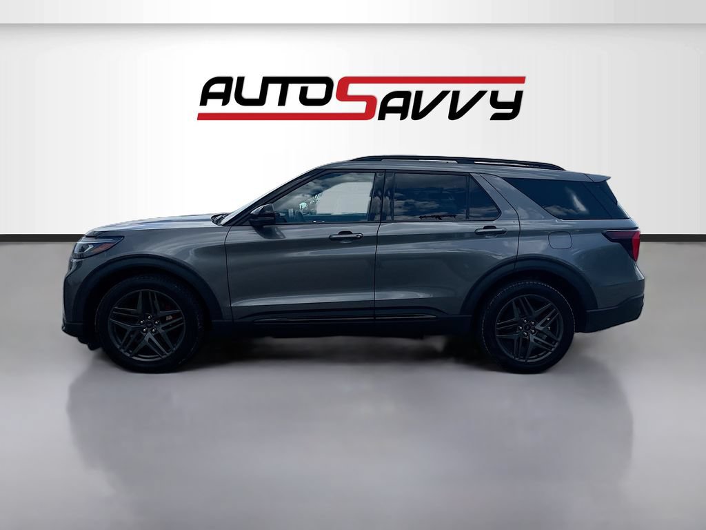 Used 2025 Ford Explorer ST w/ Sun And Sound Package AWD/4WD image 4