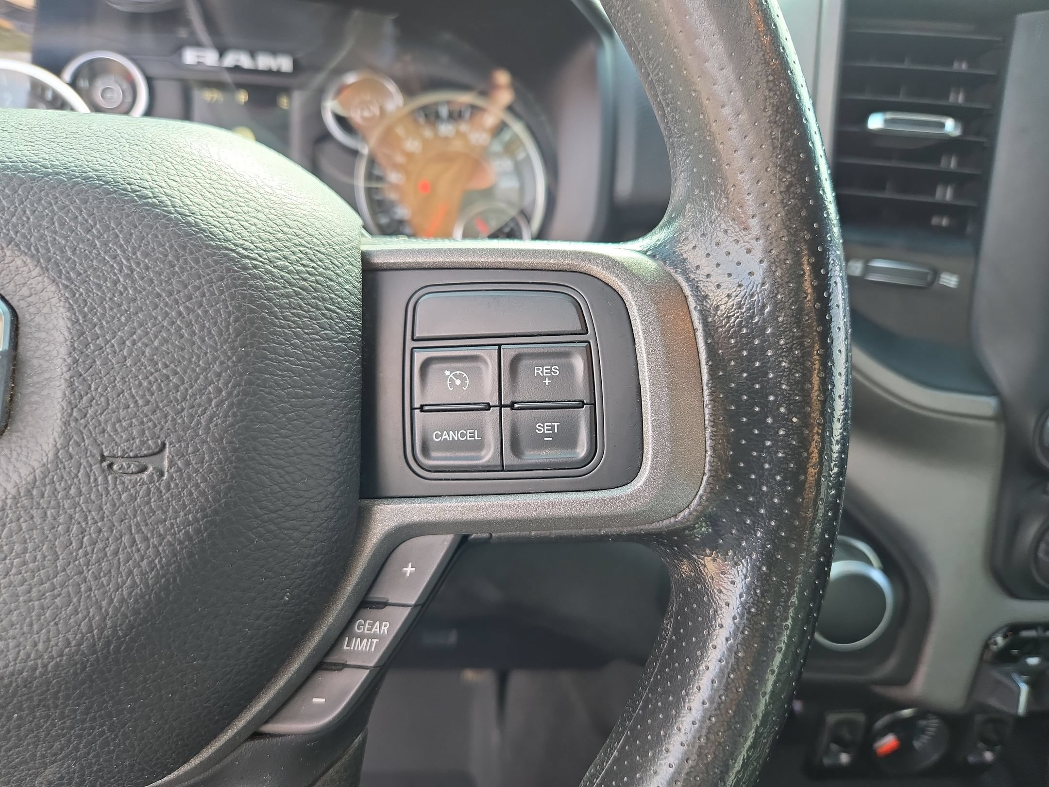 Used 2021 RAM 2500 Tradesman AWD/4WD image 20
