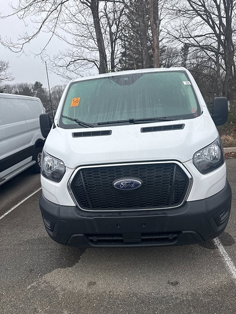 Used 2024 Ford Transit 250 w/ Exterior Upgrade Package image 4